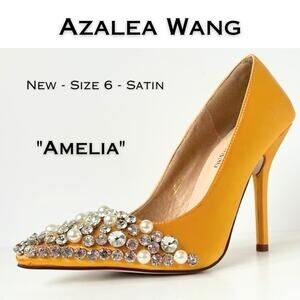 Azalea Wang Amelia Heels Pumps 6 Gold Satin Rhinestone Pearl Embellished 4" NEW